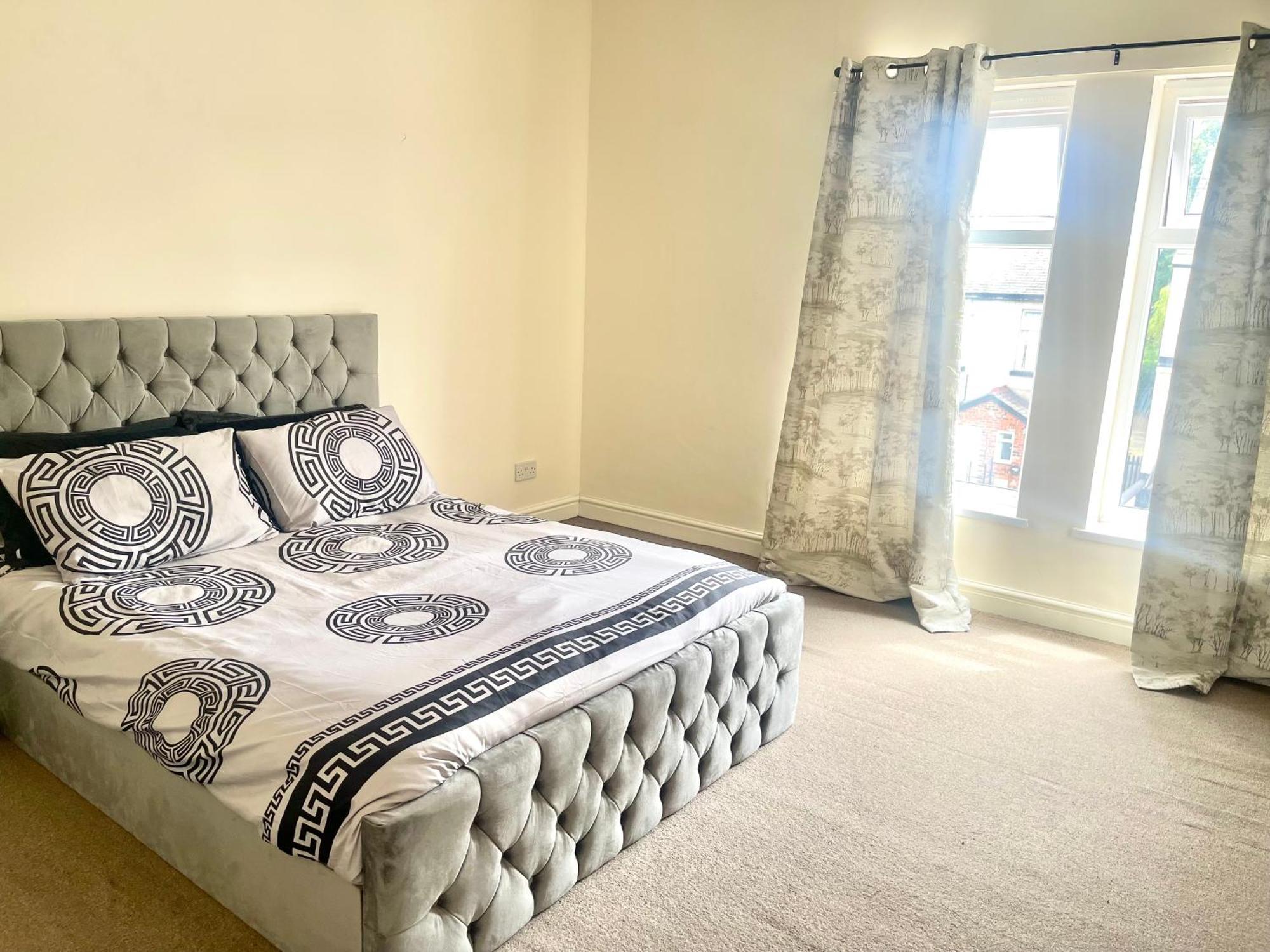 Luxestay Rooms - Old Trafford Manchester Dış mekan fotoğraf