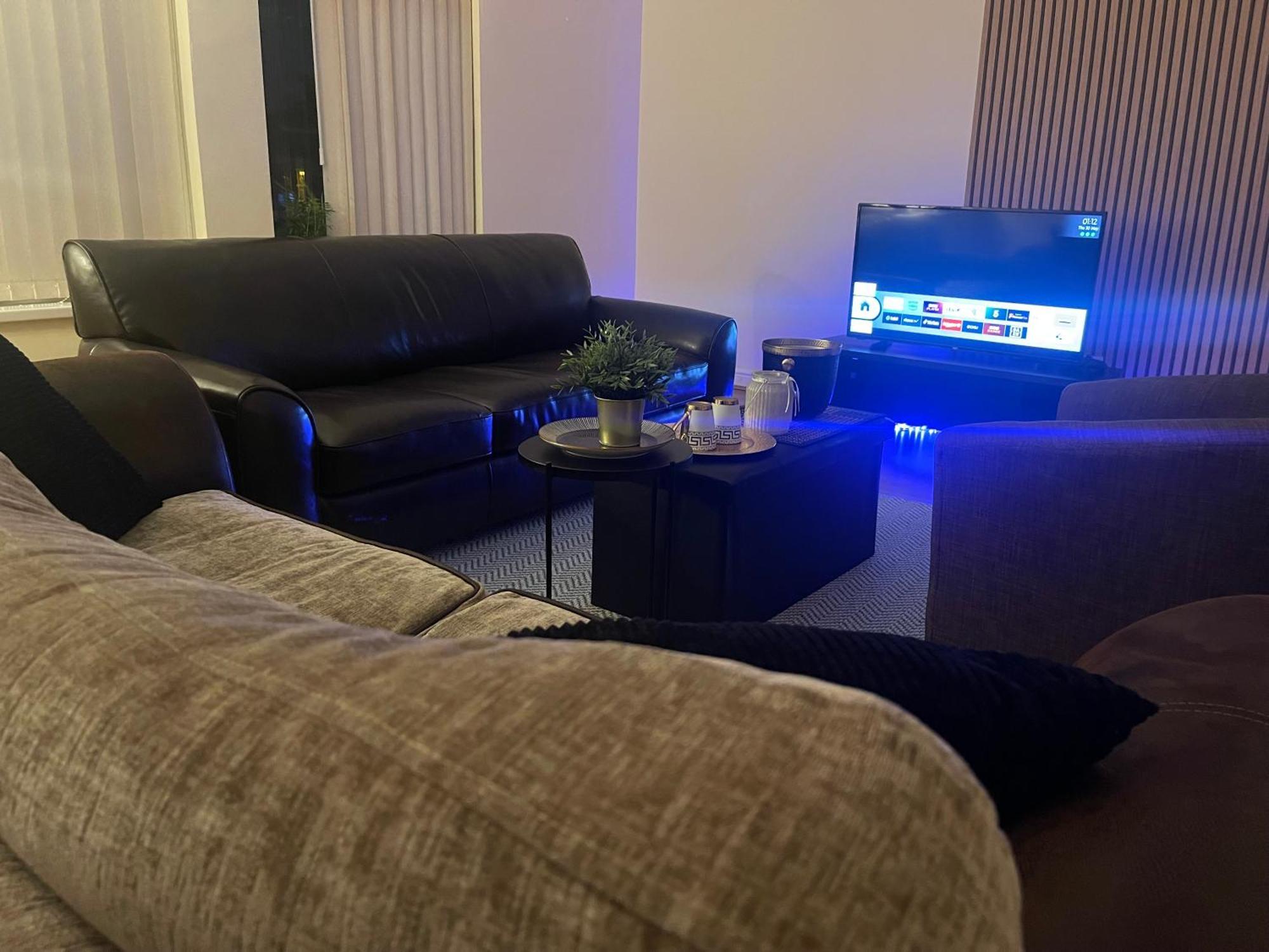 Luxestay Rooms - Old Trafford Manchester Dış mekan fotoğraf